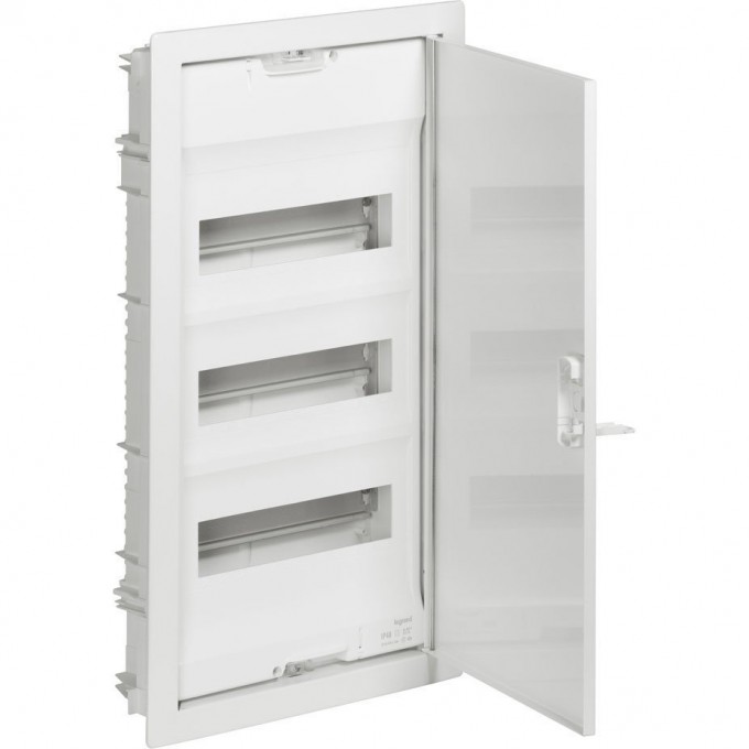 Щит LEGRAND встраиваемый Nedbox с плоской металлической дверью 3 рейки 36+6 модулей белый 001433 Щит LEGRAND встраиваемый Nedbox с плоской металлической дверью 3 рейки 36+6 модулей белый 001433
