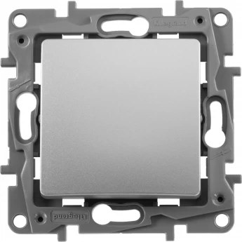 Переключатель одноклавишный LEGRAND Etika автоматические клеммы 10 AX 250 В алюминий Переключатель одноклавишный LEGRAND Etika автоматические клеммы 10 AX 250 В алюминий