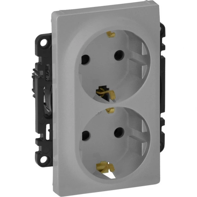Силовая розетка LEGRAND Valena LIFE двойная 2х2К+З 16А 250В с лицевой панелью с защитными шторками безвинтовые зажимы алюминий 753626
