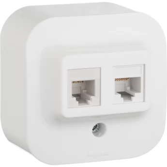 Розетка LEGRAND двойная 2 x RJ45 категория 5e UTP Quteo IP 20 белый Розетка LEGRAND двойная 2 x RJ45 категория 5e UTP Quteo IP 20 белый