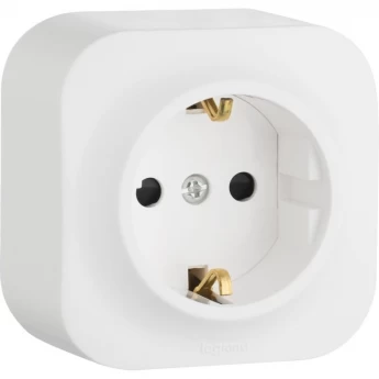 Розетка LEGRAND 2К+З с защитными шторками 16 A 250 В Quteo IP 20 белый Розетка LEGRAND 2К+З с защитными шторками 16 A 250 В Quteo IP 20 белый