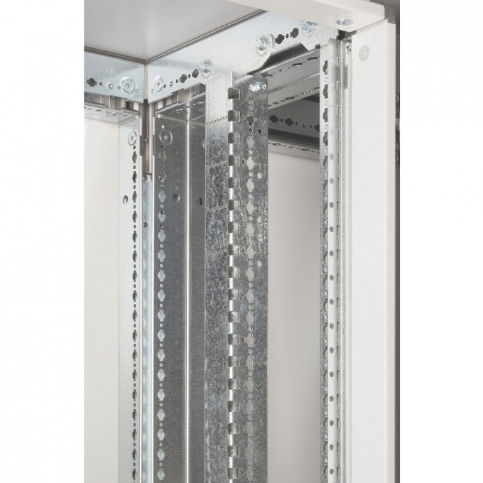 Стойка компактная LEGRAND - XL³ 4000 для шкафов шириной 475 мм 20512 Стойка компактная LEGRAND - XL³ 4000 для шкафов шириной 475 мм 20512