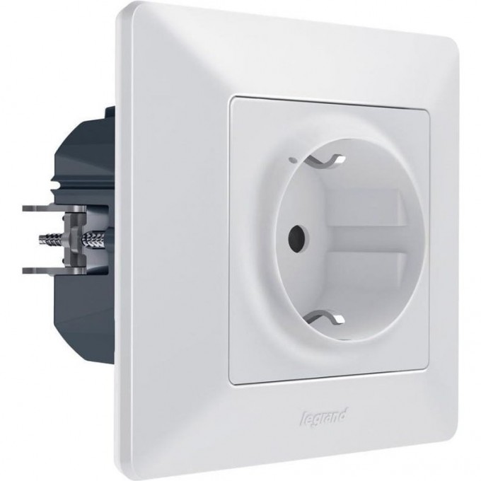 Умная розетка LEGRAND Valena Life with NETATMO 2К+З 16А 230В, белый 752194 Умная розетка LEGRAND Valena Life with NETATMO 2К+З 16А 230В, белый 752194