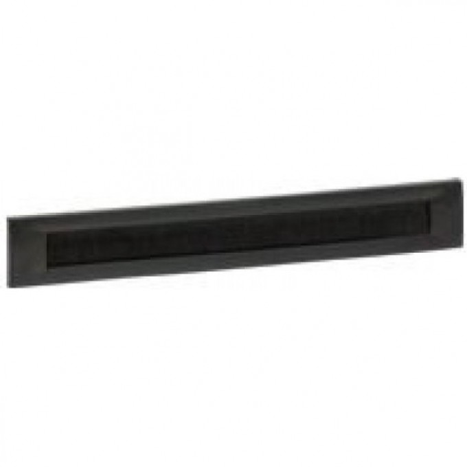 Ввод LEGRAND щёточный 1 U на защелках пластмассовый черный 046528 Ввод LEGRAND щёточный 1 U на защелках пластмассовый черный 046528