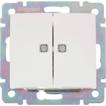 Переключатель на два направления LEGRAND Valena двухклавишный с подсветкой 10 A 250 В белый Переключатель на два направления LEGRAND Valena двухклавишный с подсветкой 10 A 250 В белый