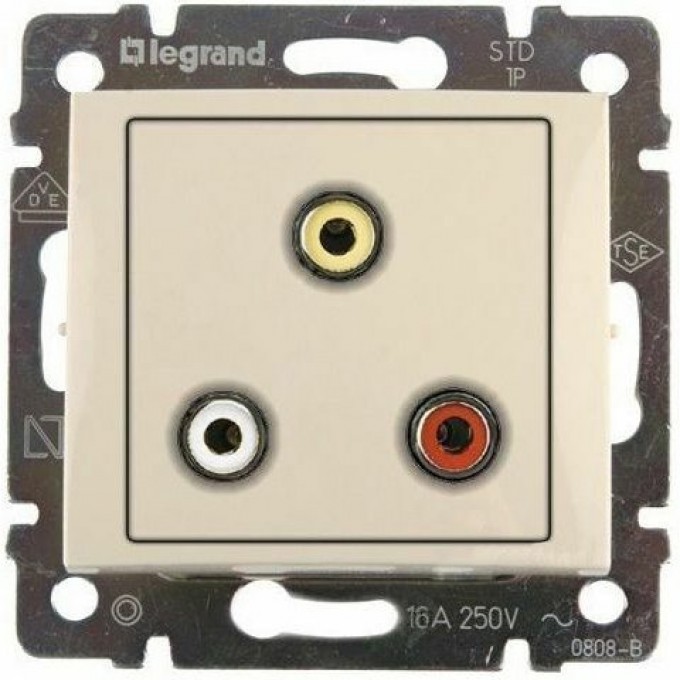Тройная розетка LEGRAND RCA Valena слоновая кость 774184 Тройная розетка LEGRAND RCA Valena слоновая кость 774184